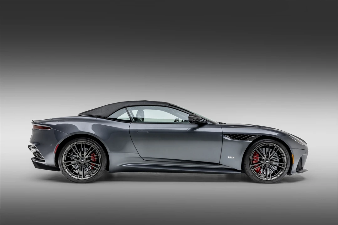 2020 Aston Martin DBS Superleggera - Image 6 of 31