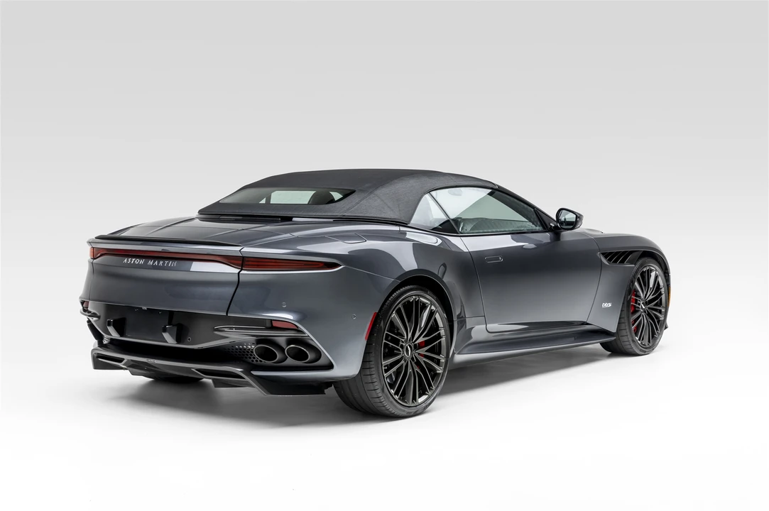 2020 Aston Martin DBS Superleggera - Image 21 of 31