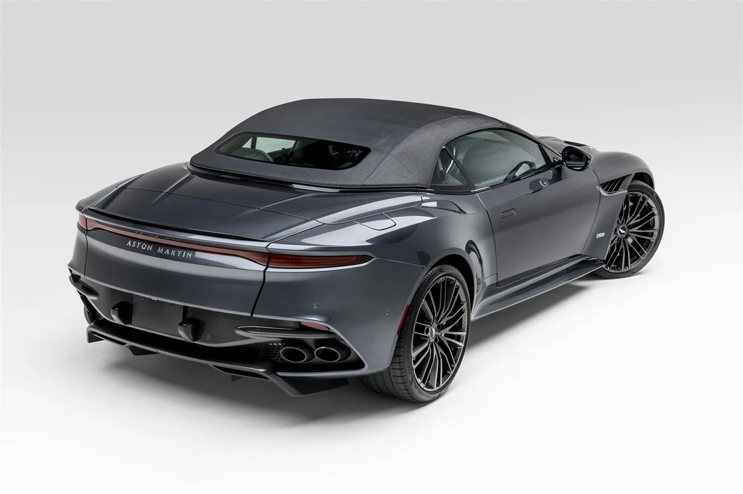 2020 Aston Martin DBS Superleggera - Image 23 of 31