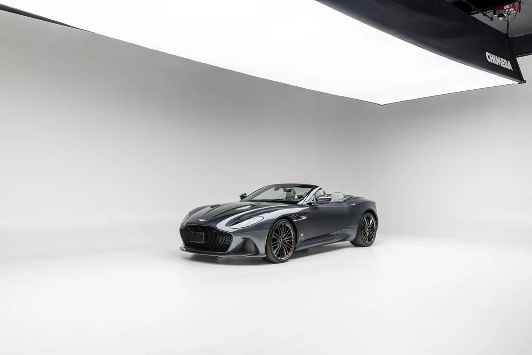 2020 Aston Martin DBS Superleggera - Image 30 of 31