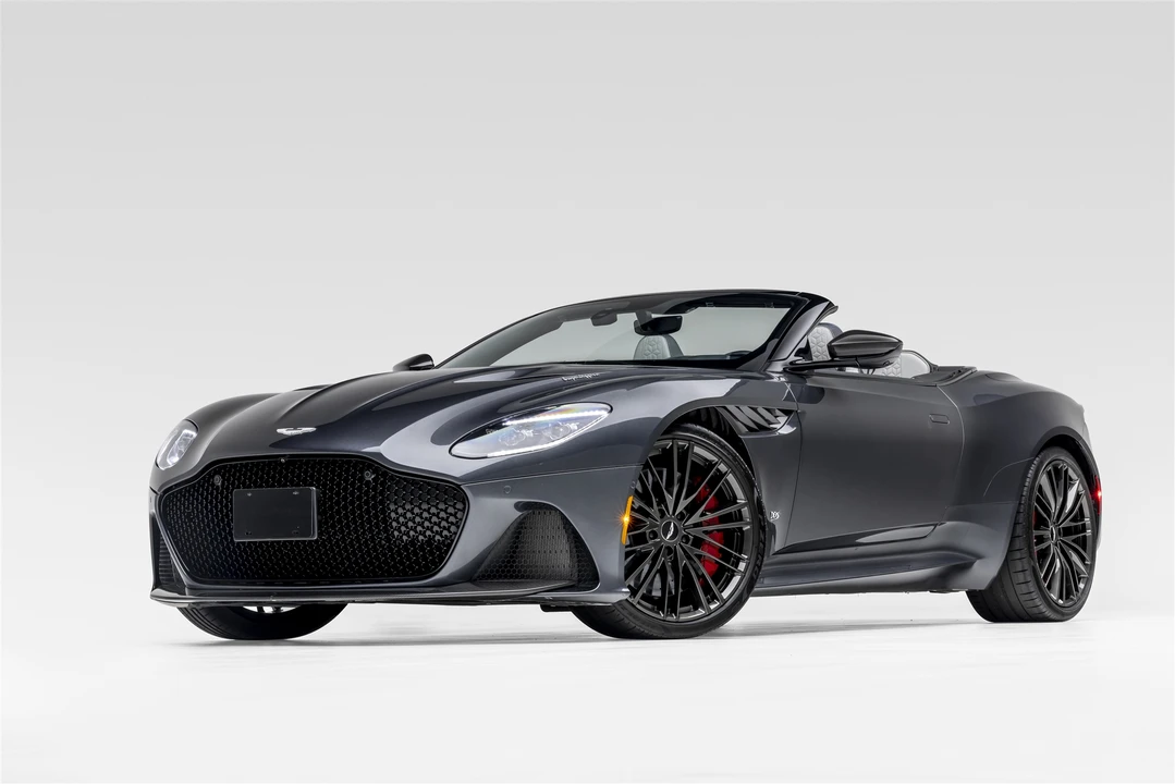 2020 Aston Martin DBS Superleggera - Image 11 of 31