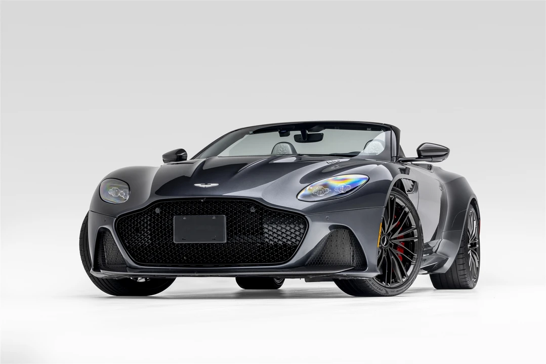 2020 Aston Martin DBS Superleggera - Image 12 of 31