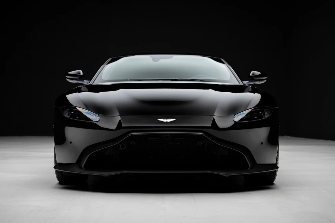 2020 Aston Martin V8 Vantage (2019+) - Image 8 of 31