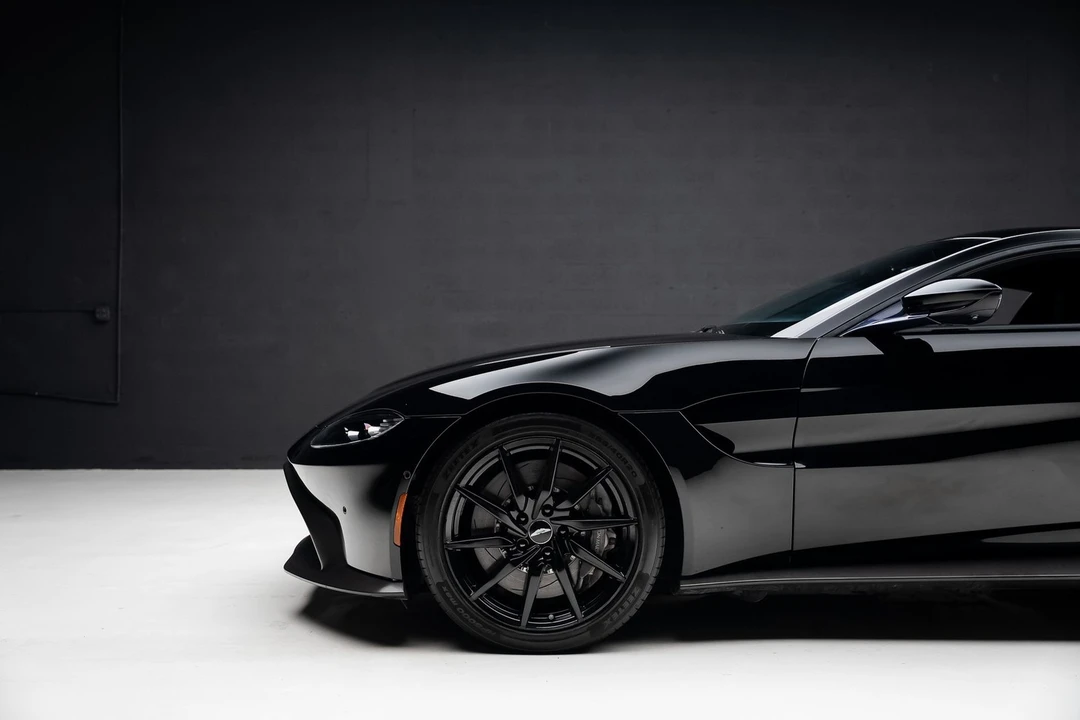 2020 Aston Martin V8 Vantage (2019+) - Image 18 of 31