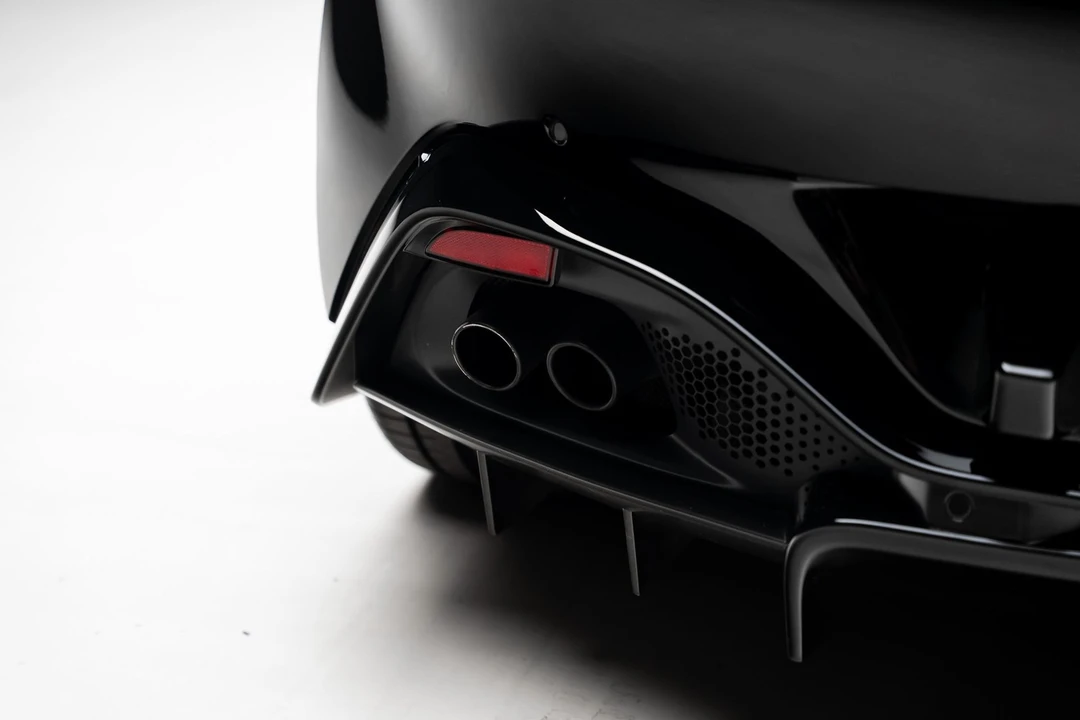 2020 Aston Martin V8 Vantage (2019+) - Image 30 of 31