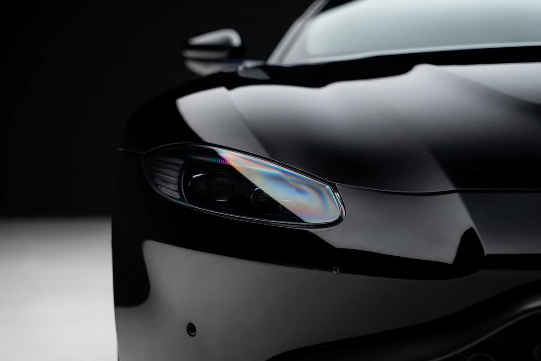 2020 Aston Martin V8 Vantage (2019+) - Image 9 of 31