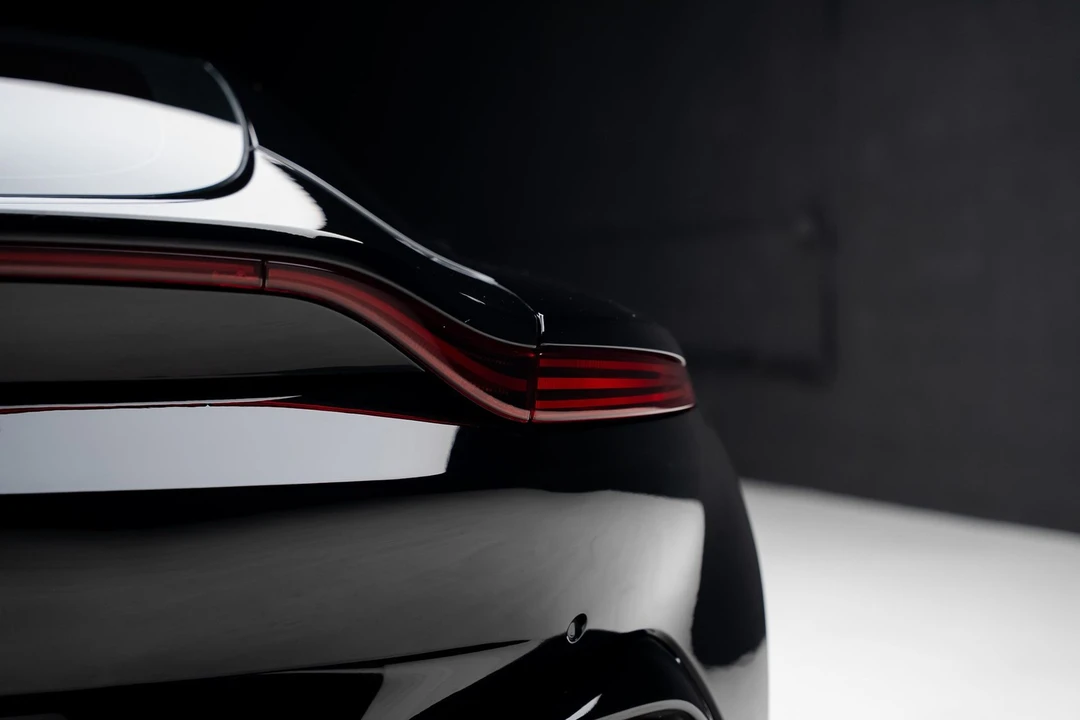2020 Aston Martin V8 Vantage (2019+) - Image 28 of 31