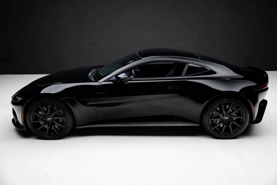 2020 Aston Martin V8 Vantage (2019+) - Image 16 of 31