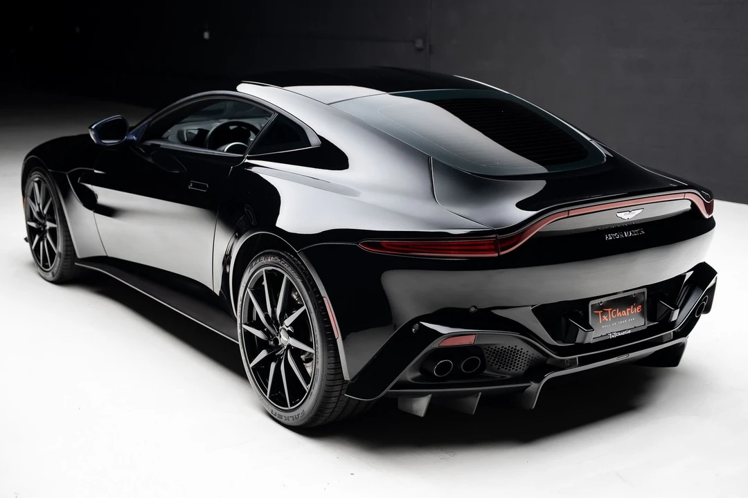 2020 Aston Martin V8 Vantage (2019+) - Image 23 of 31