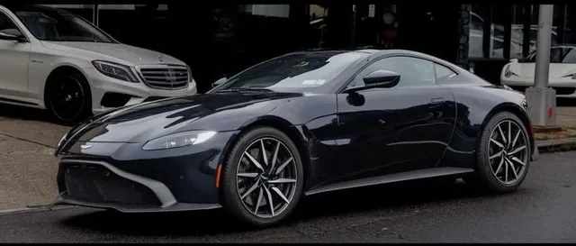 2020 Aston Martin Vantage