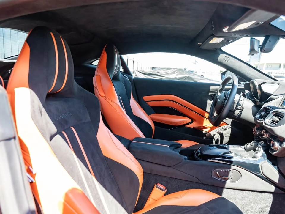 2020 Aston Martin V8 Vantage (2019+) - Image 7 of 17