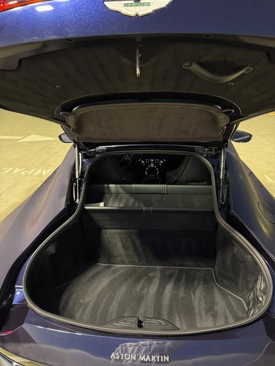 2020 Aston Martin V8 Vantage (2019+) - Image 17 of 18