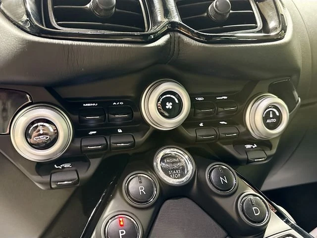2020 Aston Martin V8 Vantage (2019+) - Image 15 of 17