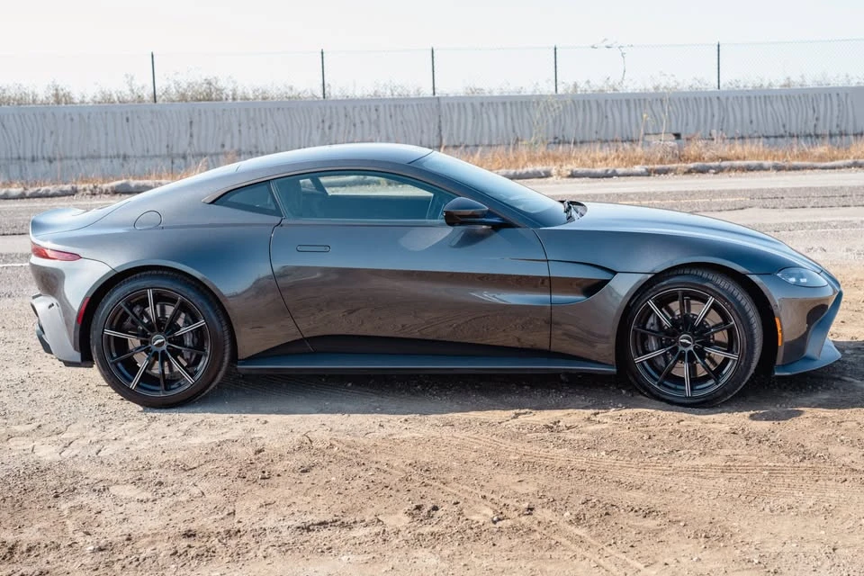 2020 Aston Martin V8 Vantage (2019+) - Image 3 of 13