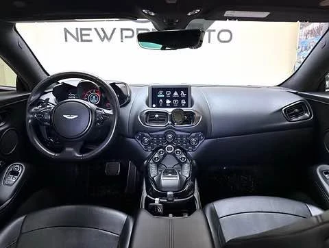 2020 Aston Martin V8 Vantage (2019+) - Image 10 of 14