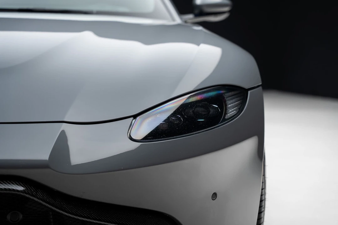 2020 Aston Martin V8 Vantage (2019+) - Image 10 of 31