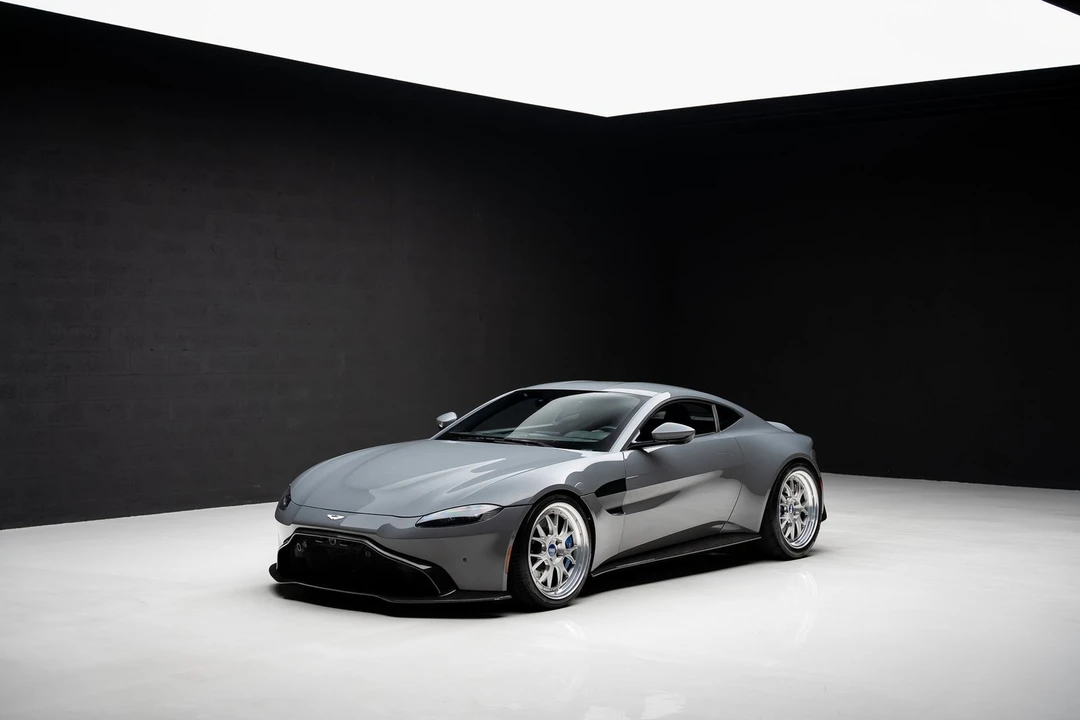 2020 Aston Martin V8 Vantage (2019+) - Image 4 of 31