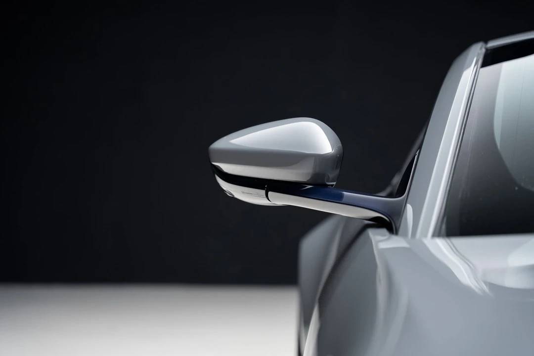 2020 Aston Martin V8 Vantage (2019+) - Image 15 of 31