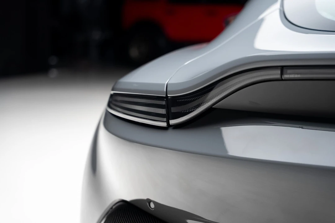 2020 Aston Martin V8 Vantage (2019+) - Image 29 of 31