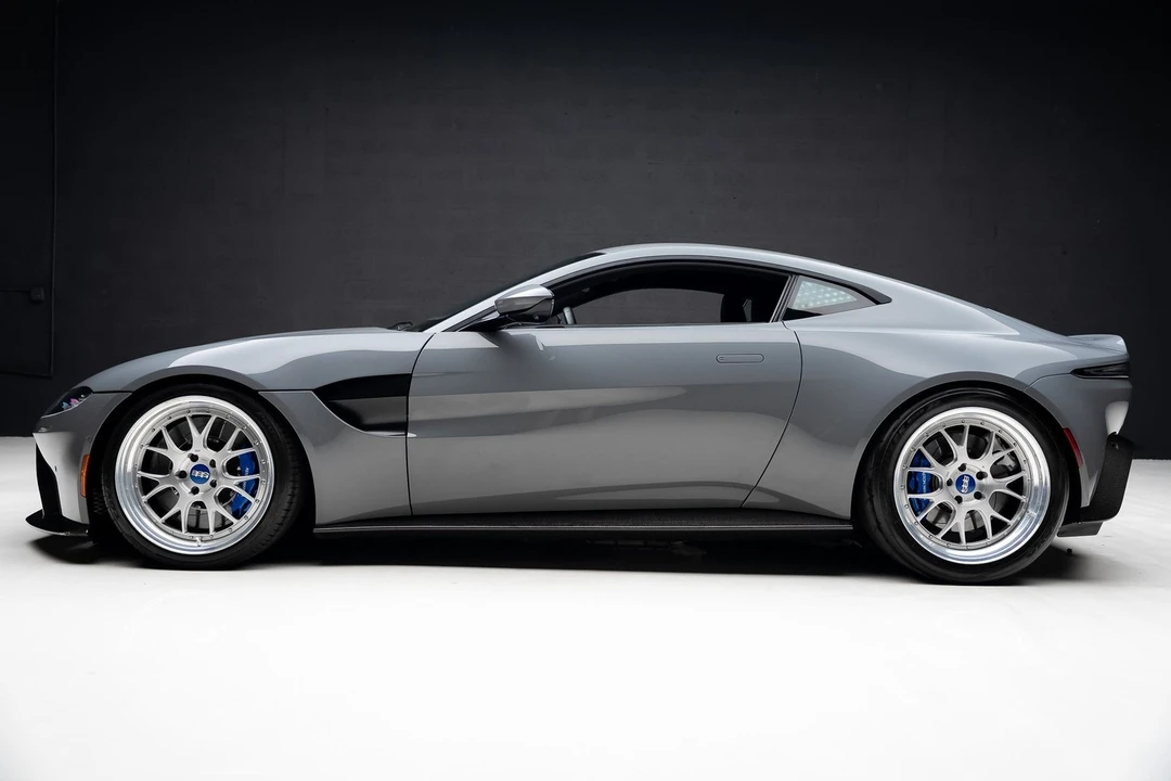 2020 Aston Martin V8 Vantage (2019+) - Image 18 of 31