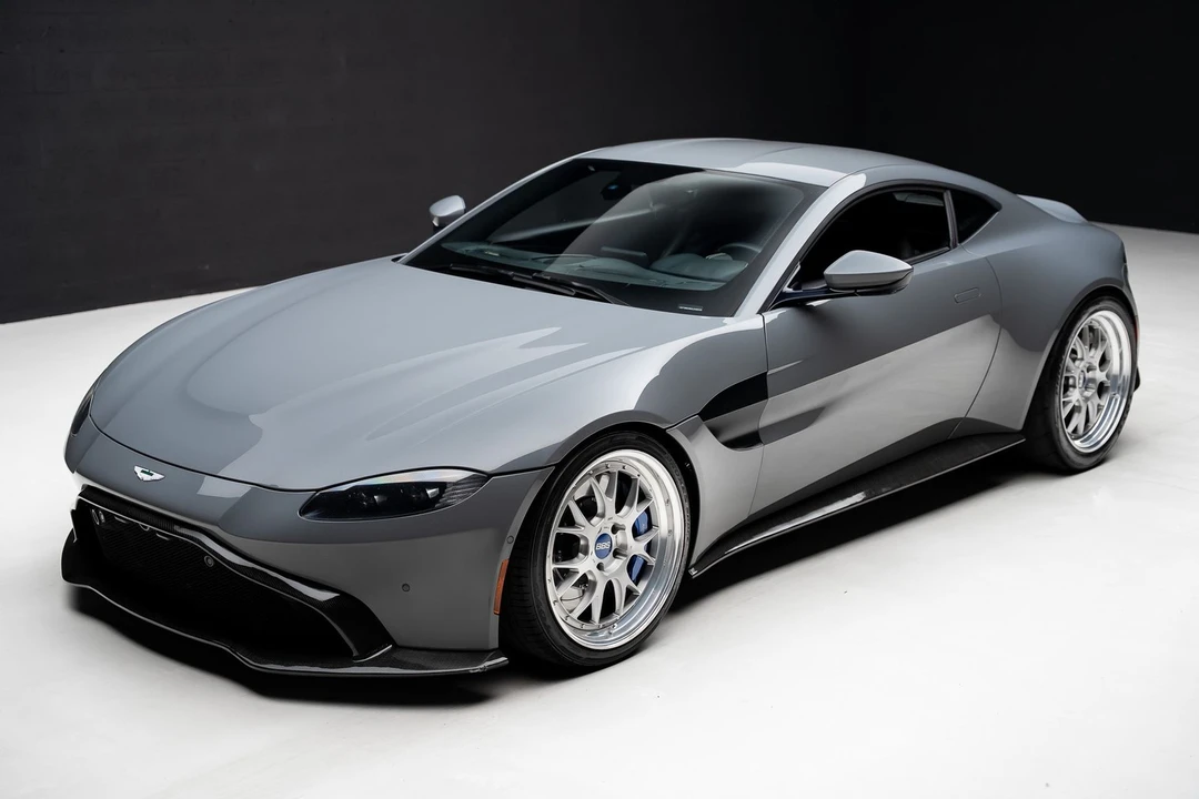 2020 Aston Martin V8 Vantage (2019+) - Image 5 of 31