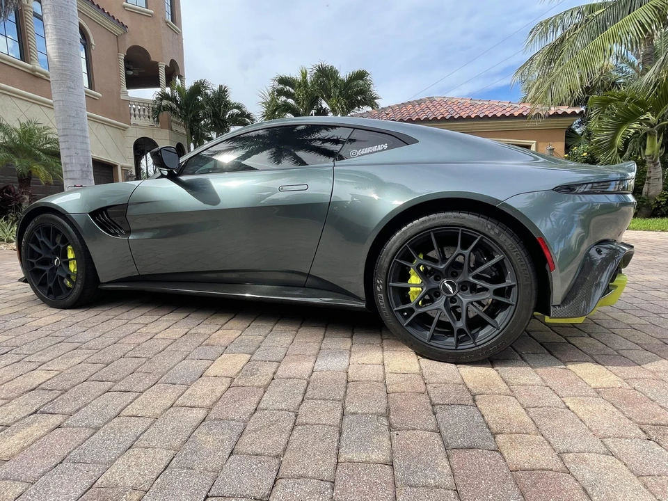 2020 Aston Martin V8 Vantage (2019+) - Image 28 of 31