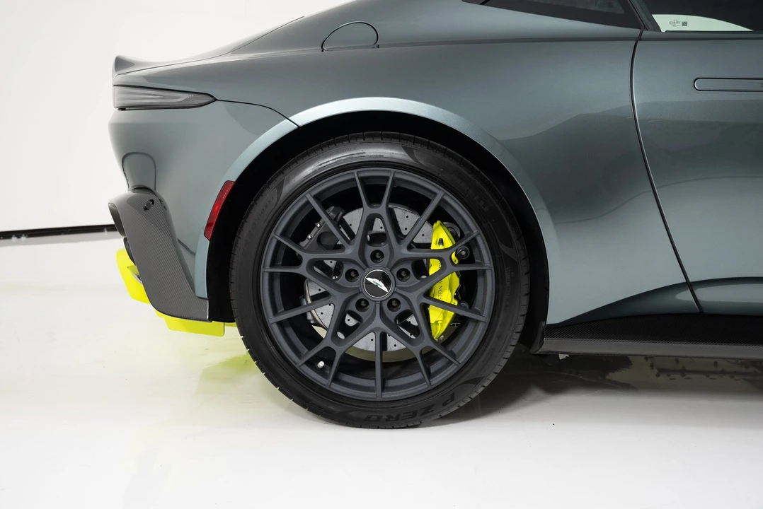 2020 Aston Martin V8 Vantage (2019+) - Image 20 of 31
