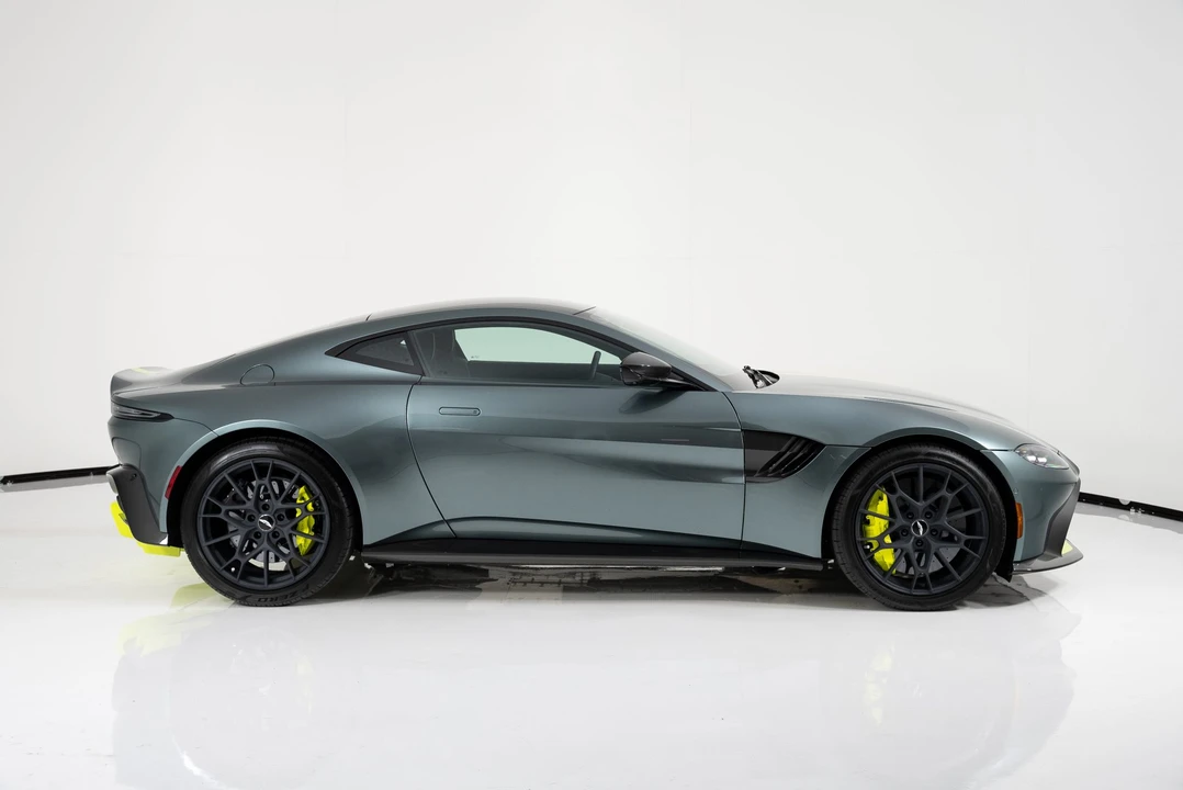2020 Aston Martin V8 Vantage (2019+) - Image 5 of 31