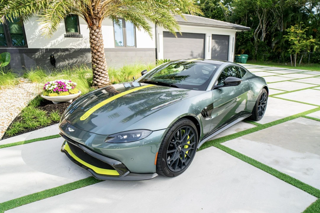 2020 Aston Martin V8 Vantage (2019+) - Image 1 of 31