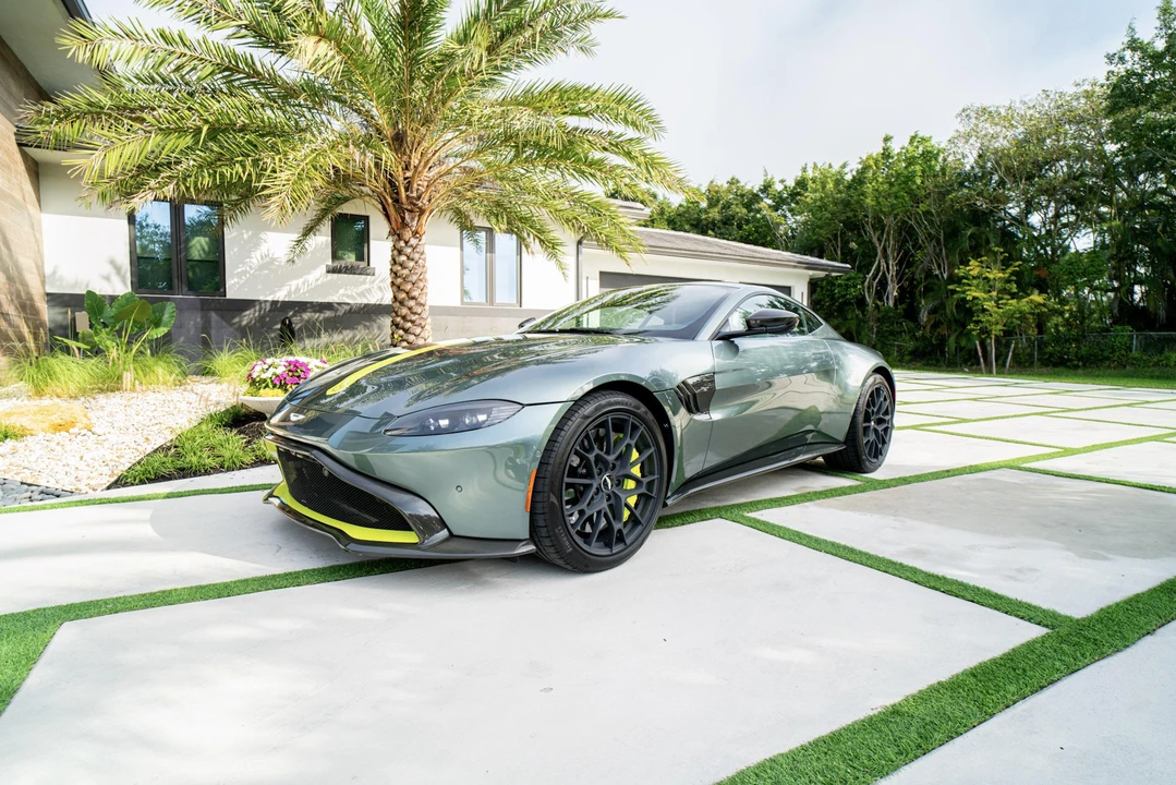 2020 Aston Martin V8 Vantage (2019+) - Image 20 of 31
