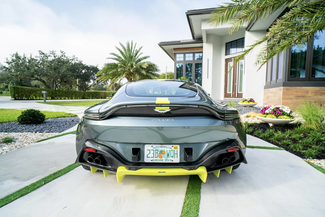 2020 Aston Martin V8 Vantage (2019+) - Image 13 of 31