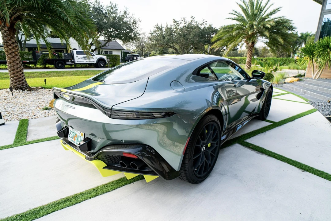2020 Aston Martin V8 Vantage (2019+) - Image 8 of 31