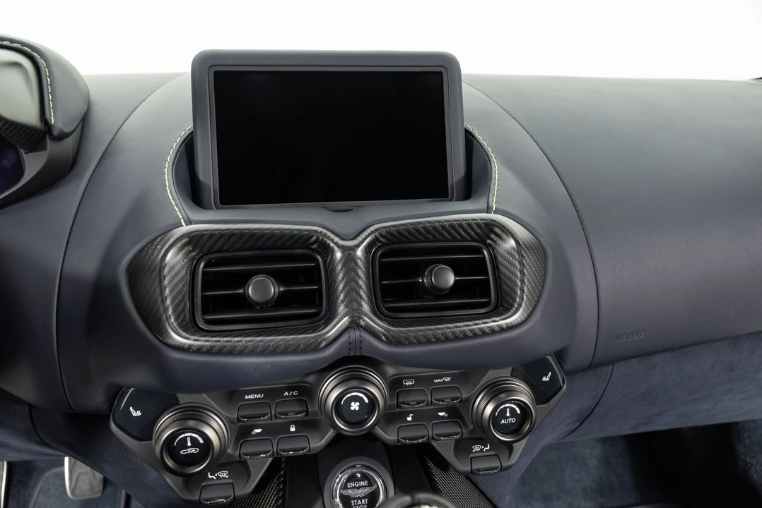 2020 Aston Martin V8 Vantage (2019+) - Image 31 of 31