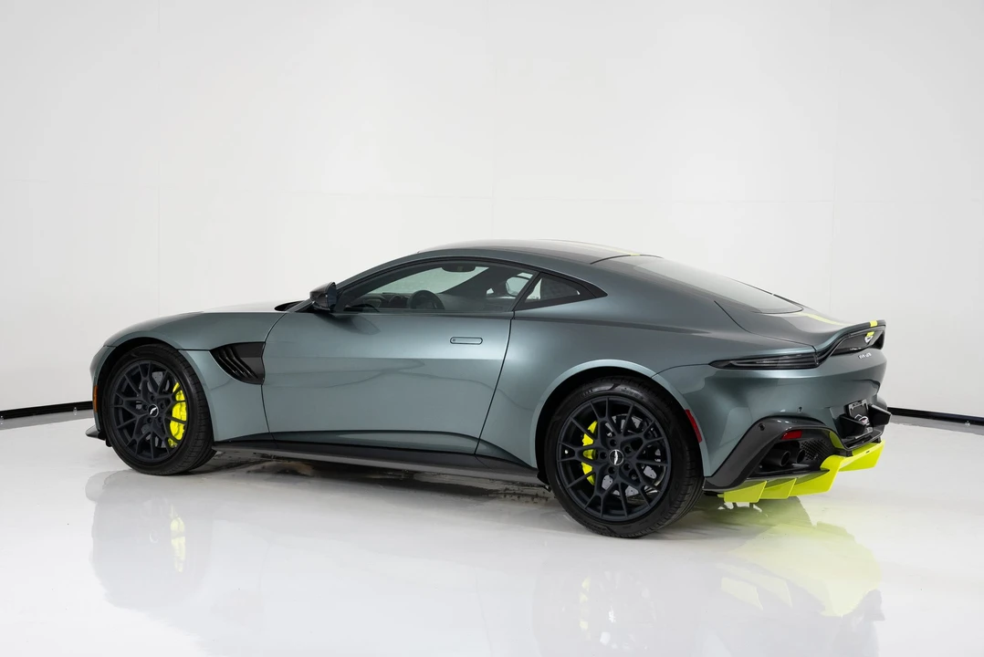2020 Aston Martin V8 Vantage (2019+) - Image 8 of 31