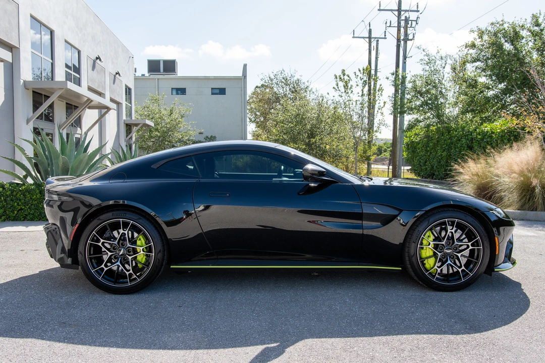 2020 Aston Martin V8 Vantage (2019+) - Image 7 of 31