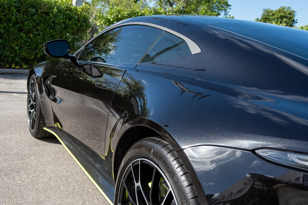 2020 Aston Martin V8 Vantage (2019+) - Image 15 of 31