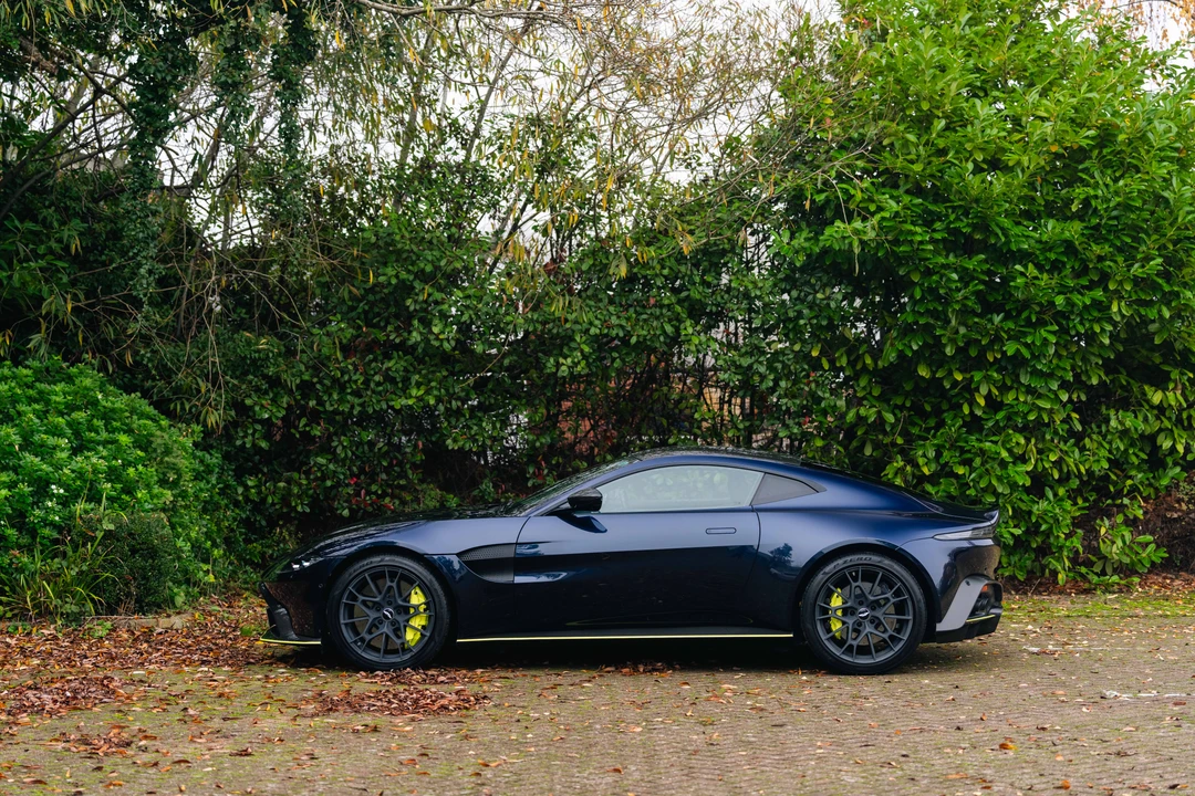 2020 Aston Martin V8 Vantage (2019+) - Image 16 of 31