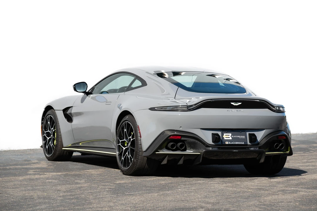 2020 Aston Martin V8 Vantage (2019+) - Image 7 of 31