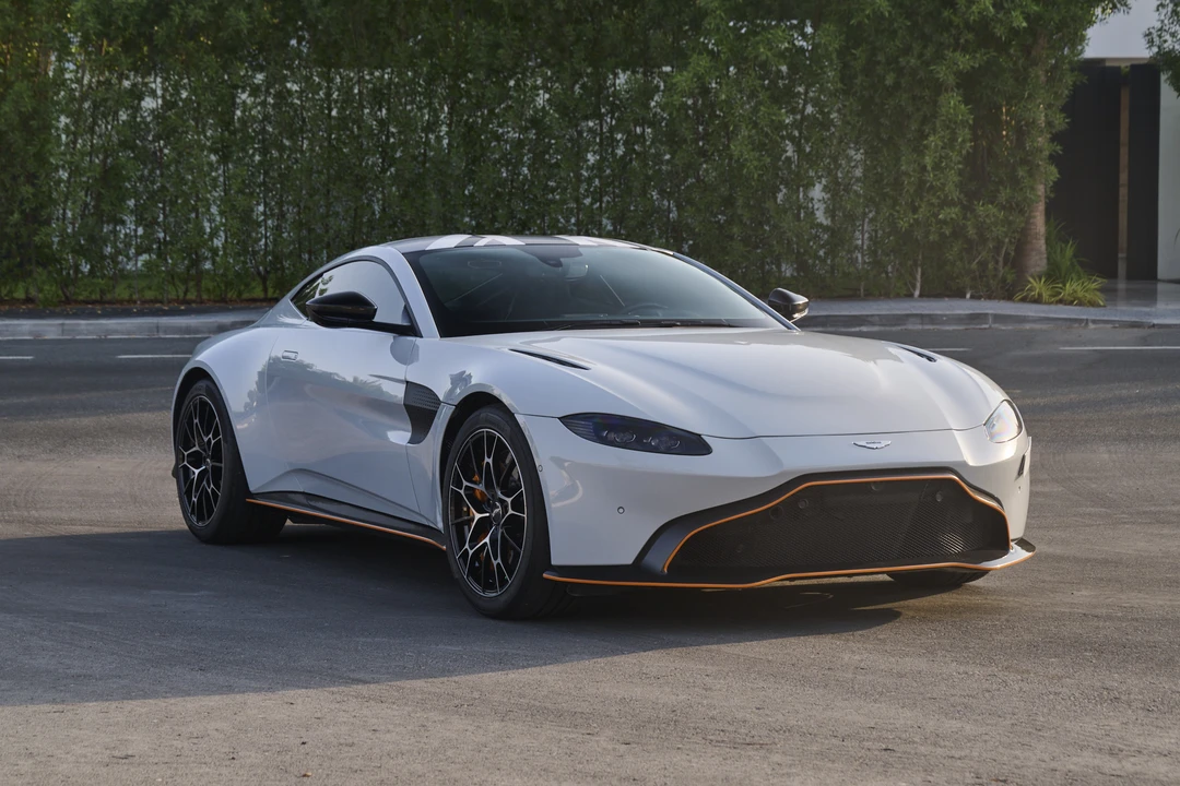 2020 Aston Martin V8 Vantage (2019+) - Image 15 of 31