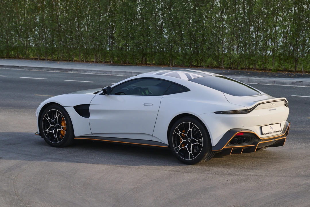 2020 Aston Martin V8 Vantage (2019+) - Image 5 of 31
