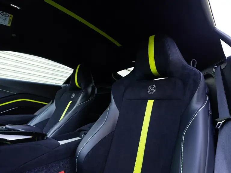 2020 Aston Martin V8 Vantage (2019+) - Image 14 of 31