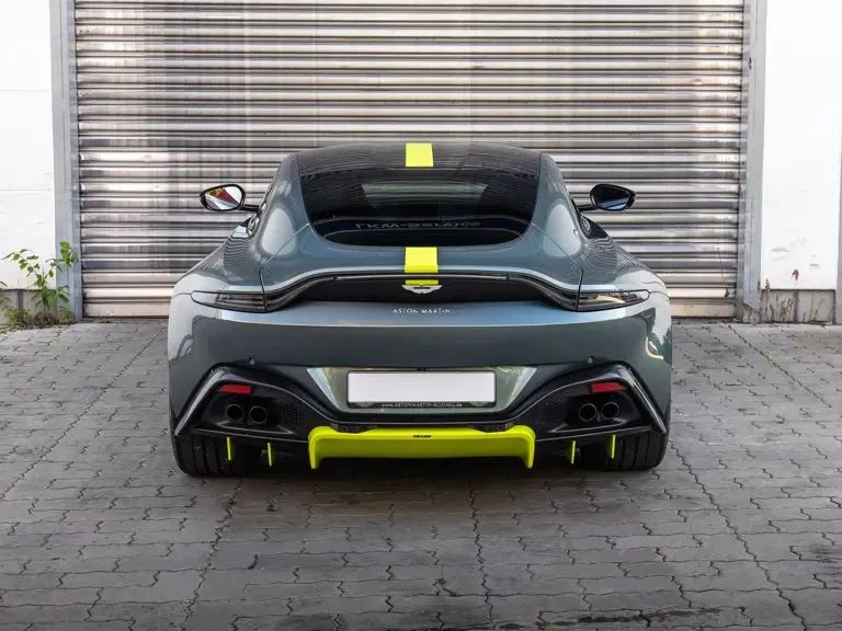 2020 Aston Martin V8 Vantage (2019+) - Image 9 of 31