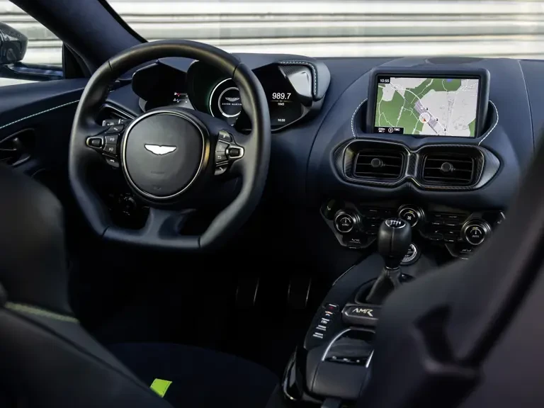 2020 Aston Martin V8 Vantage (2019+) - Image 22 of 31