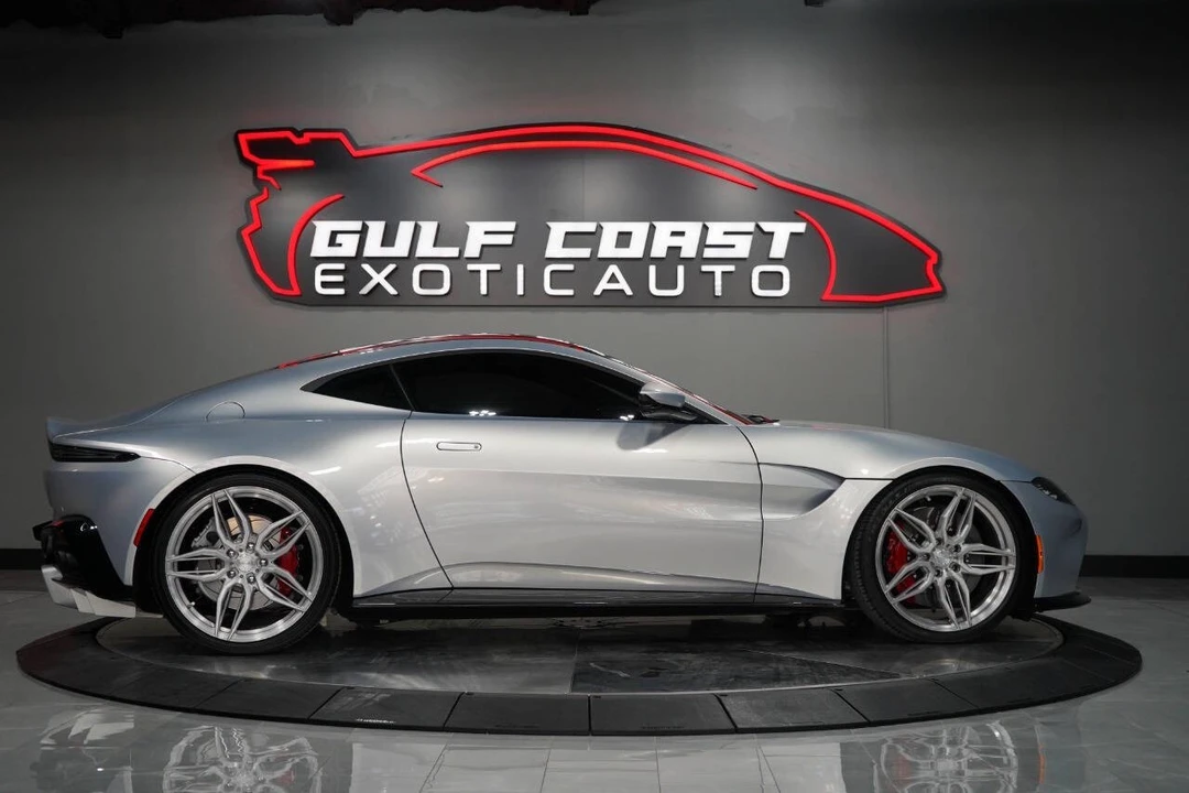 2020 Aston Martin V8 Vantage (2019+) - Image 8 of 12