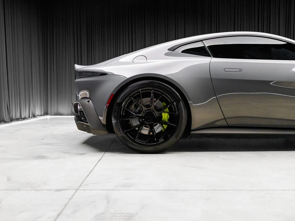 2020 Aston Martin V8 Vantage (2019+) - Image 29 of 31
