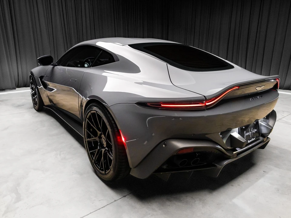 2020 Aston Martin V8 Vantage (2019+) - Image 12 of 31