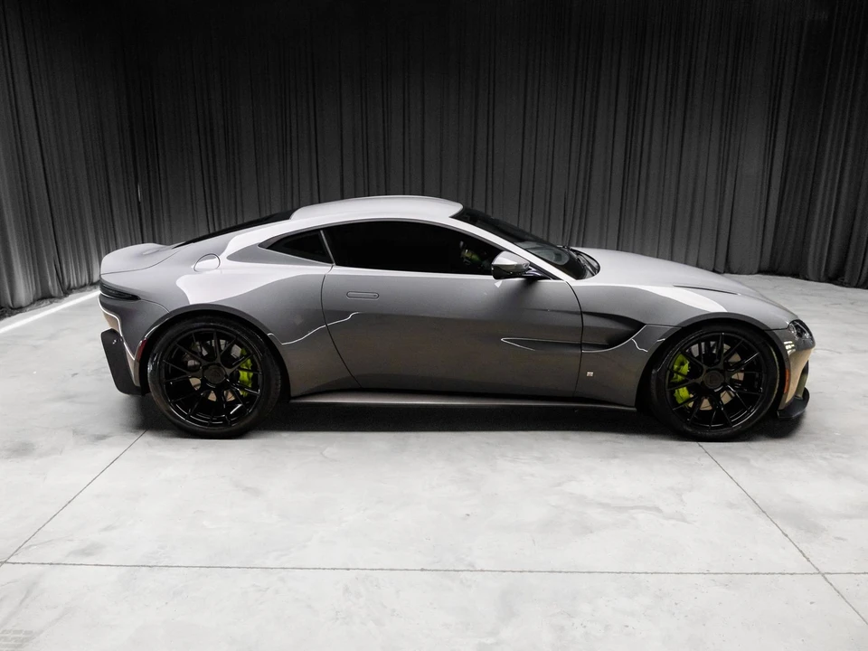 2020 Aston Martin V8 Vantage (2019+) - Image 15 of 31