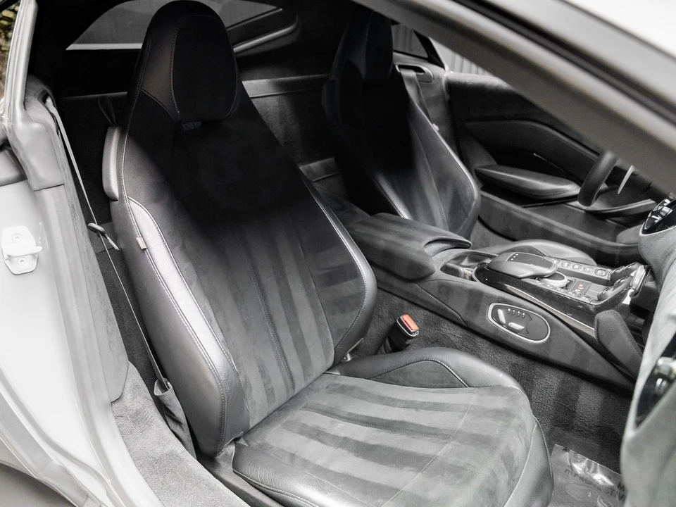 2020 Aston Martin V8 Vantage (2019+) - Image 4 of 31