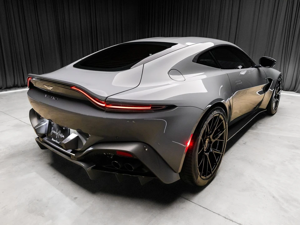 2020 Aston Martin V8 Vantage (2019+) - Image 14 of 31
