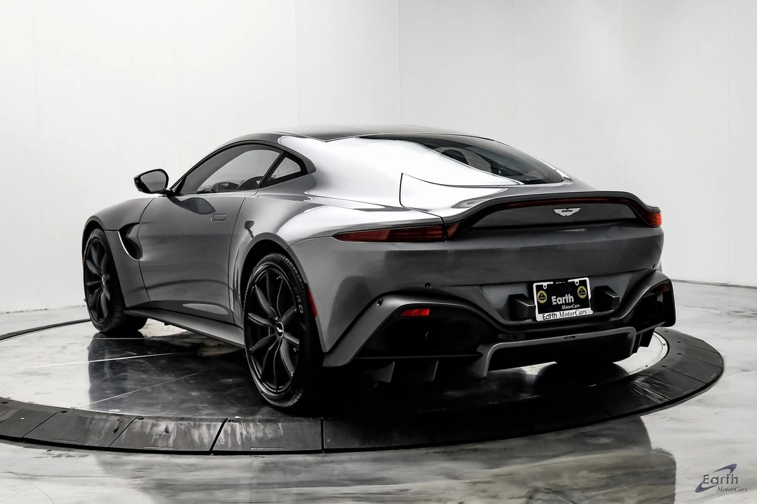 2020 Aston Martin V8 Vantage (2019+) - Image 9 of 12